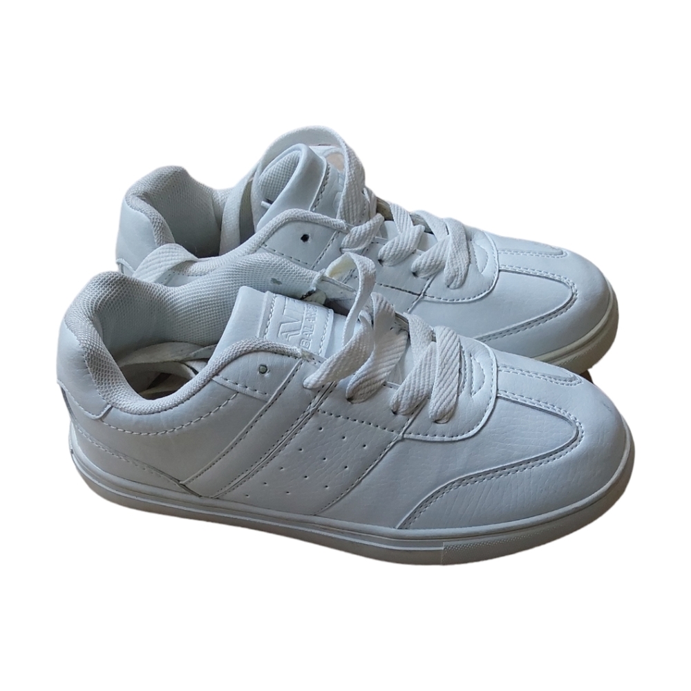 Air balance Sneakers .